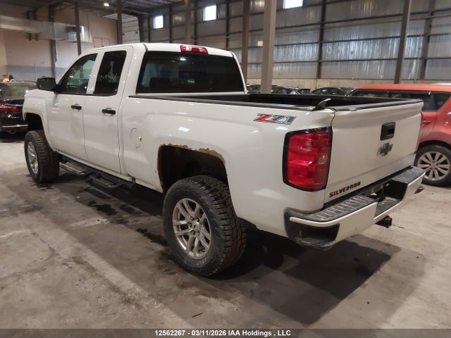 1GCVKREC4HZ356546 Chevrolet Silverado 1500 2lt