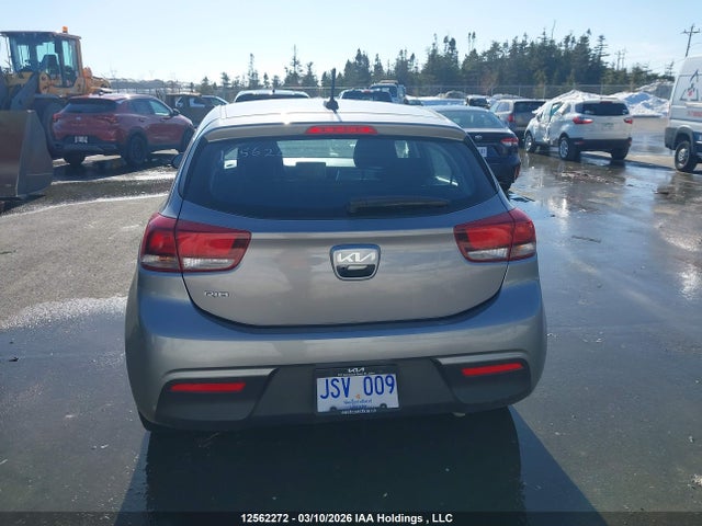 3KPA25AD3PE574588 KIA Rio Lx Premium/lx+