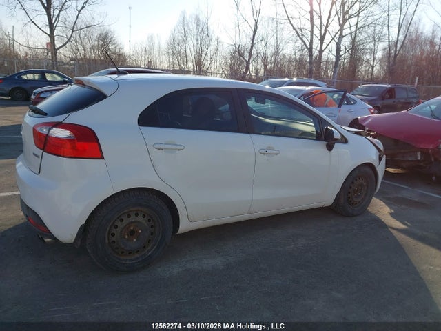 2013 Kia Rio Ex/sx მანქანა იყიდება აუქციონზე, vin: KNADN5A37D6775257, აუქციონის ნომერი: 12562274