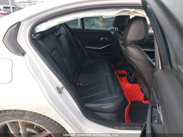 3MW5R7J05M8C14199 BMW 330i Xdrive
