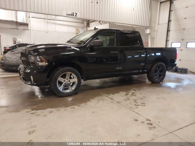 3C6RR7KT7LG160932 RAM 1500 Classic Tradesman/express