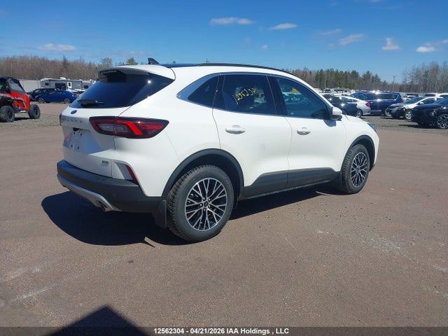 Продажа на аукционе авто 2025 Ford Escape, vin: 1FMCU0E12SUA12225, номер лота: 12562304