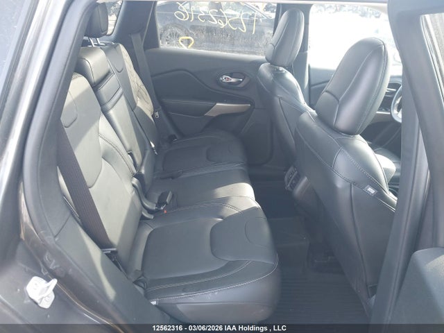 1C4PJMDX9JD582474 Jeep Cherokee Limited