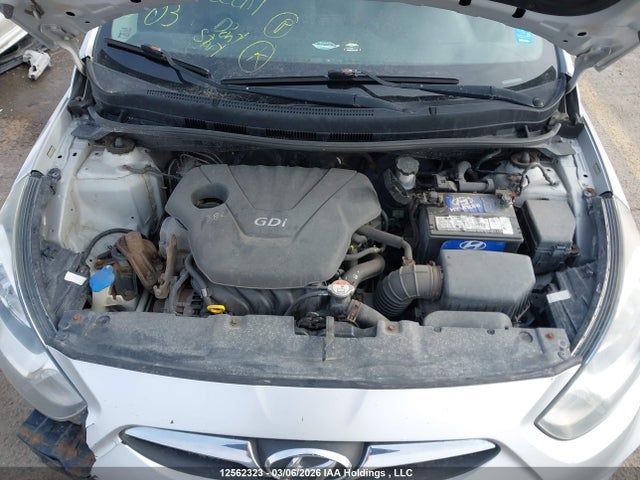 12562323 :رقم المزاد ، KMHCU5AE4DU069227 vin ، 2013 Hyundai Accent مزاد بيع