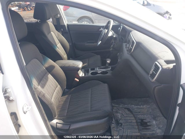 KNDPM3AC0J7483172 KIA Sportage Lx