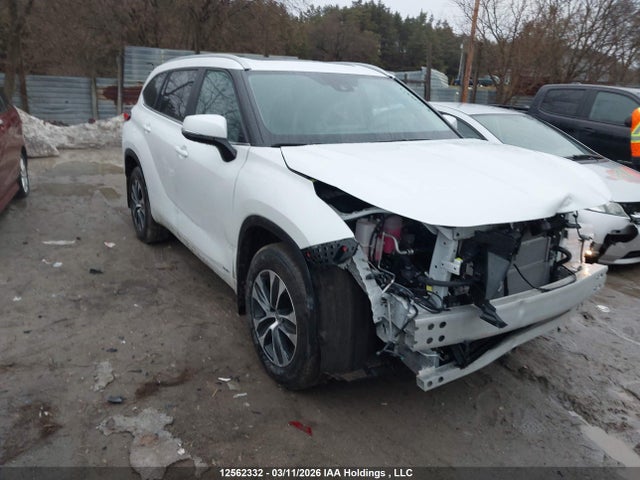 Продажа на аукционе авто 2026 Toyota Highlander Hybrid Xle Awd, vin: 5TDKBRCH2TS691221, номер лота: 12562332