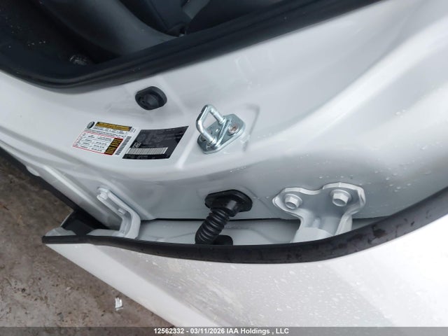 Продажа на аукционе авто 2026 Toyota Highlander Hybrid Xle Awd, vin: 5TDKBRCH2TS691221, номер лота: 12562332