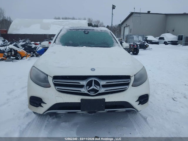 WDC0G4KB1GF022995 Mercedes-Benz Glc 300 4matic