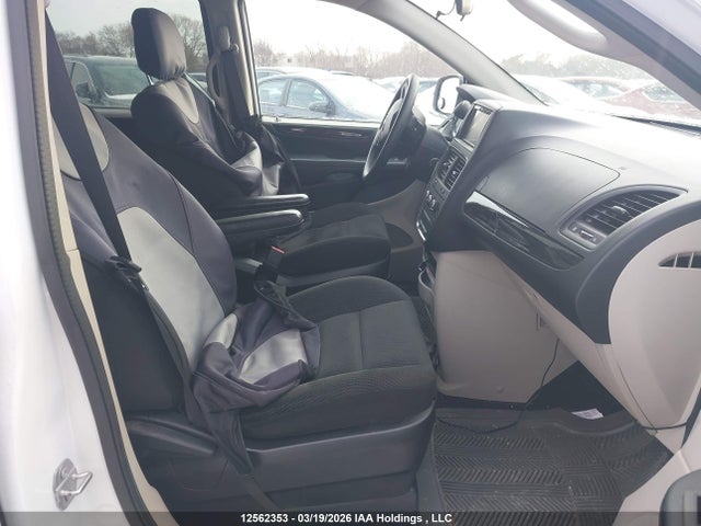 2C4RDGBGXHR597240 Dodge Grand Caravan Se