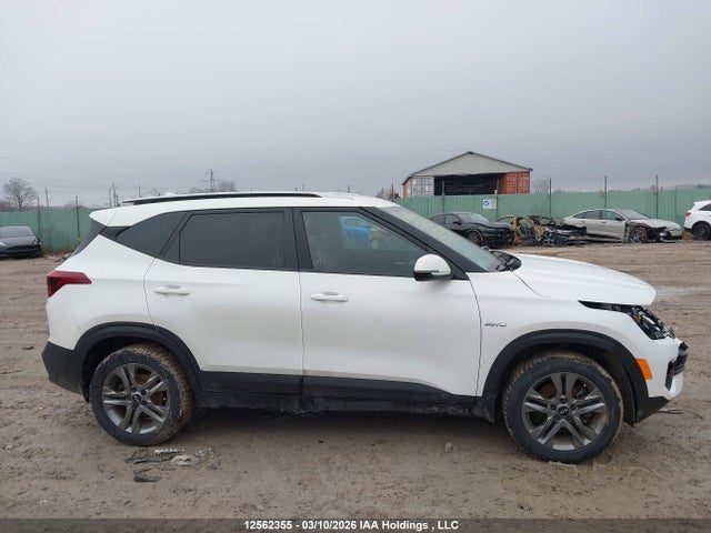 KNDEPCAA3M7205674 KIA Seltos Lx