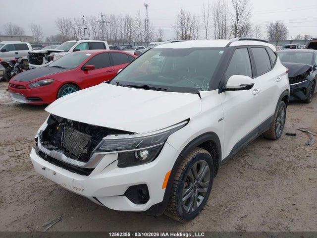 KNDEPCAA3M7205674 KIA Seltos Lx