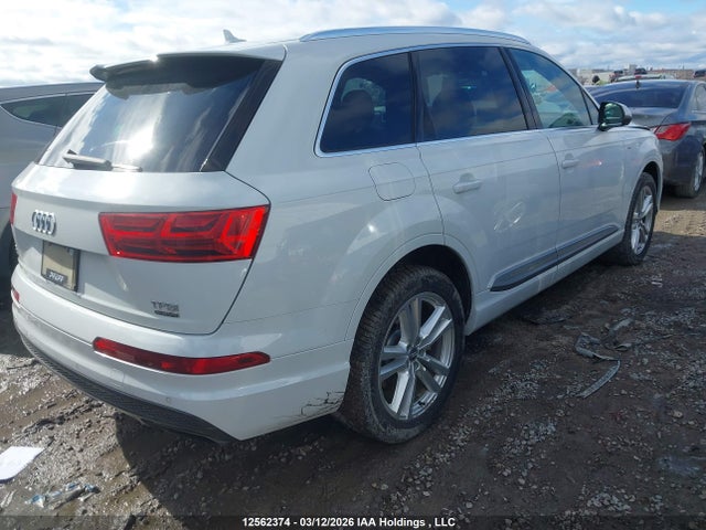 WA1WAAF79HD042165 Audi Q7 3.0t Technik