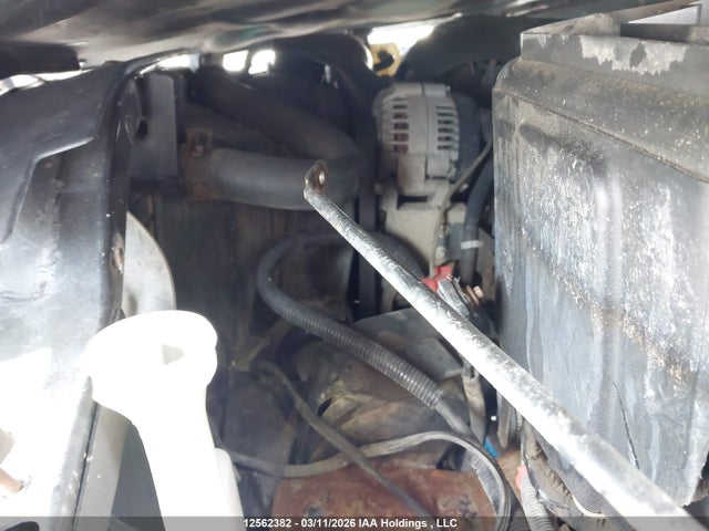 Продаж на аукціоні авто 2001 Chevrolet Silverado K1500, vin: 2GCEK19T711367809, номер лоту: 12562382