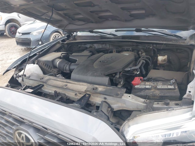 5TFDZ5BN1MX056751 Toyota Tacoma Double Cab/sr5/trd Sport/trd Off Road
