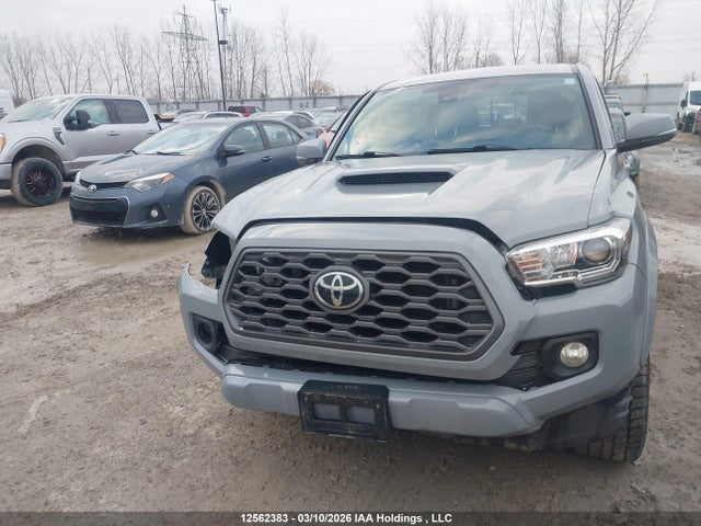 5TFDZ5BN1MX056751 Toyota Tacoma Double Cab/sr5/trd Sport/trd Off Road