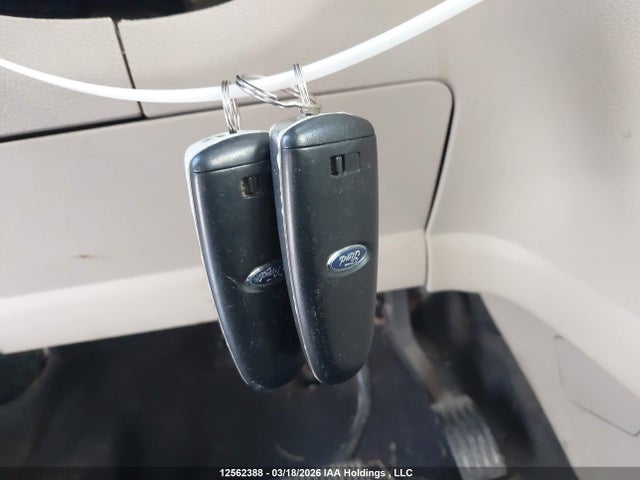 Продажа на аукционе авто 2017 Ford Escape Titanium, vin: 1FMCU9J97HUA67133, номер лота: 12562388