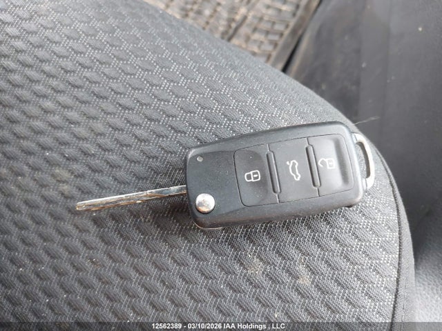 3VWDA7AJ4FM271015 Volkswagen JETTA TDI