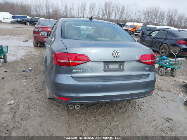 3VWDA7AJ4FM271015 Volkswagen JETTA TDI