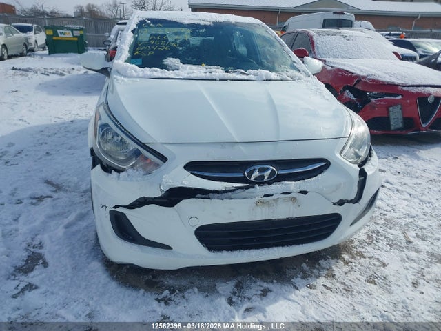 KMHCT4AE9GU958140 Hyundai ACCENT SE