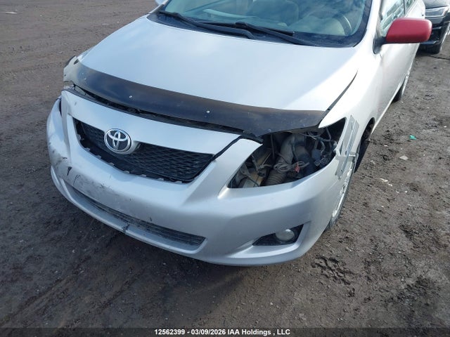 12562399 :رقم المزاد ، 2T1BU4EE5AC228902 vin ، 2010 Toyota Corolla مزاد بيع