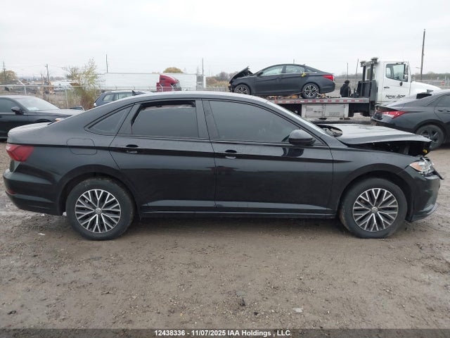 3VWE57BU6LM103499 Volkswagen Jetta Highline