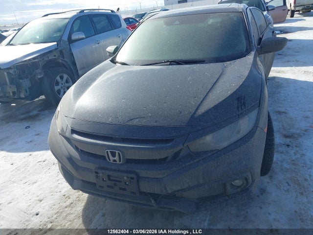 12562404 :رقم المزاد ، 2HGFC2F81MH011327 vin ، 2021 Honda Civic Sport مزاد بيع