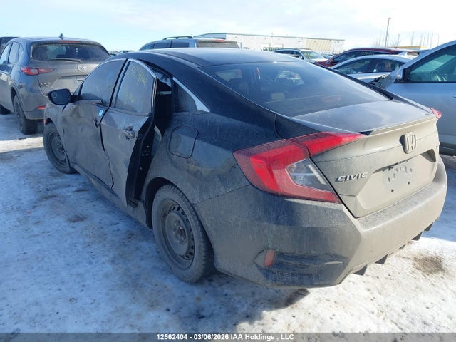 12562404 :رقم المزاد ، 2HGFC2F81MH011327 vin ، 2021 Honda Civic Sport مزاد بيع