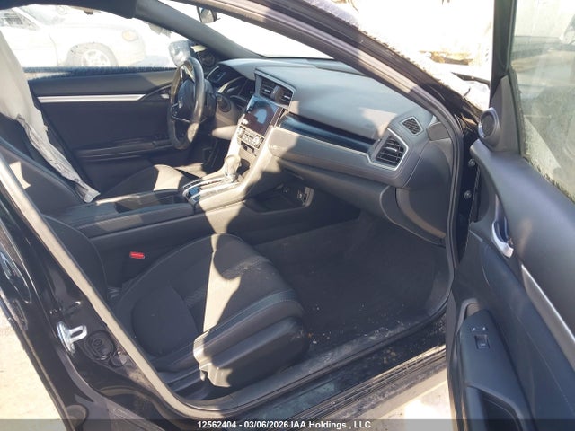 12562404 :رقم المزاد ، 2HGFC2F81MH011327 vin ، 2021 Honda Civic Sport مزاد بيع