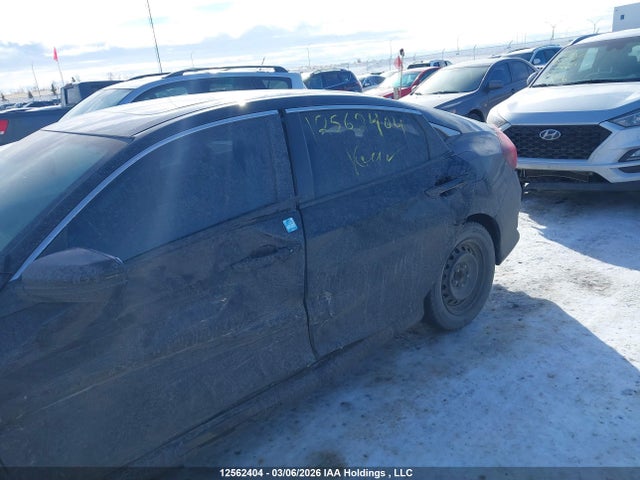 12562404 :رقم المزاد ، 2HGFC2F81MH011327 vin ، 2021 Honda Civic Sport مزاد بيع