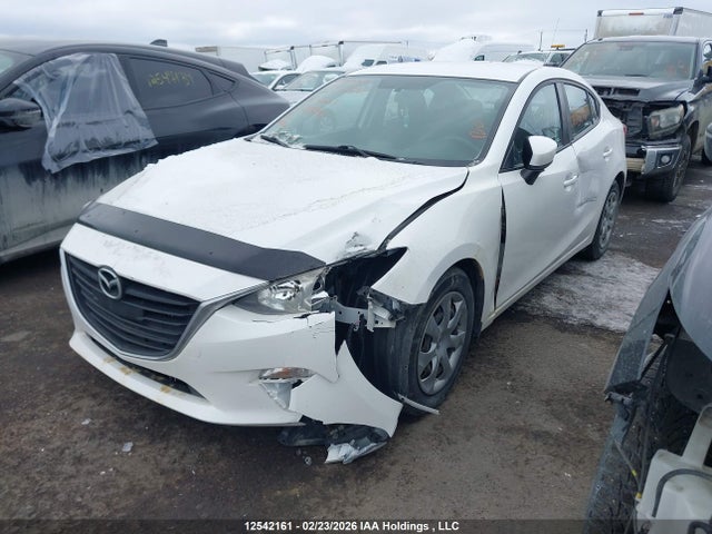JM1BM1U72E1215990 Mazda Mazda3 Gx-sky