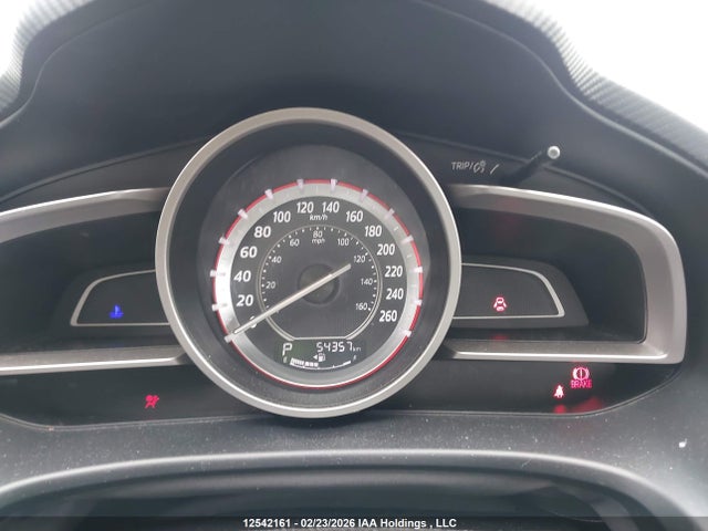 JM1BM1U72E1215990 Mazda Mazda3 Gx-sky