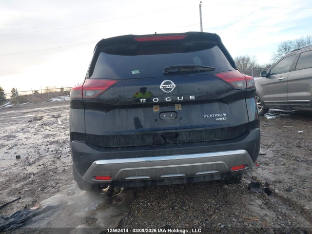 12562414 :رقم المزاد ، JN8AT3DD5MW312073 vin ، 2021 Nissan Rogue Platinum مزاد بيع