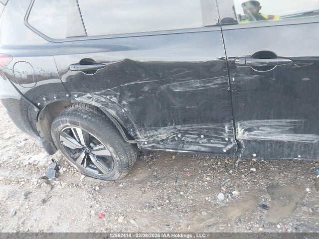 12562414 :رقم المزاد ، JN8AT3DD5MW312073 vin ، 2021 Nissan Rogue Platinum مزاد بيع