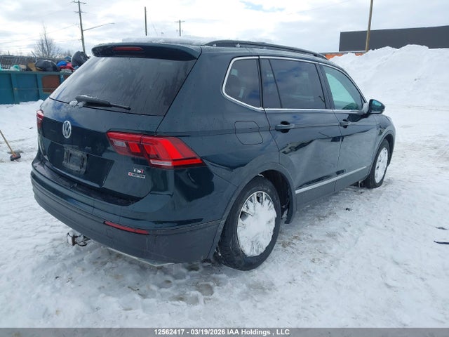Продажа на аукционе авто 2018 Volkswagen Tiguan Se/sel, vin: 3VV2B7AX5JM145378, номер лота: 12562417