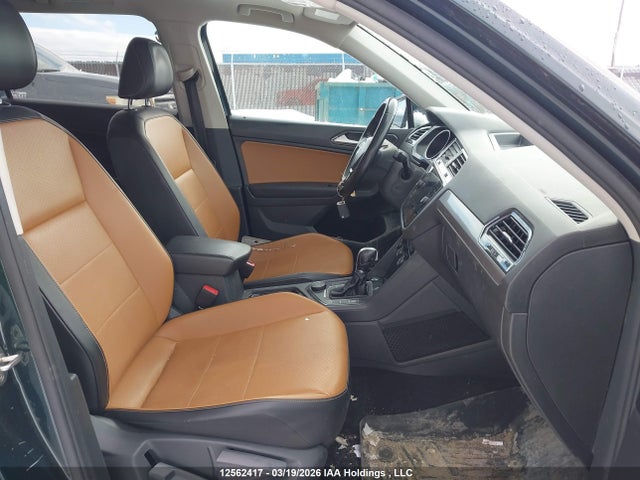 Продажа на аукционе авто 2018 Volkswagen Tiguan Se/sel, vin: 3VV2B7AX5JM145378, номер лота: 12562417