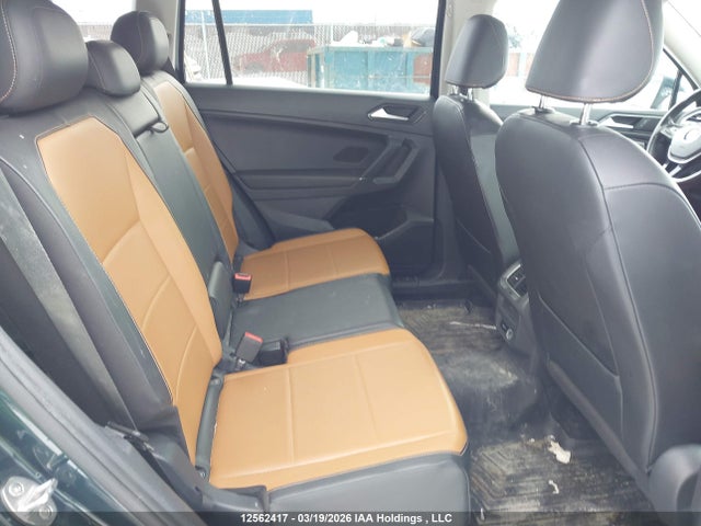 Продажа на аукционе авто 2018 Volkswagen Tiguan Se/sel, vin: 3VV2B7AX5JM145378, номер лота: 12562417
