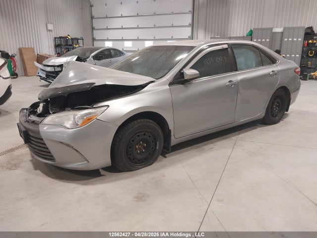 2016 Toyota Camry მანქანა იყიდება აუქციონზე, vin: 4T1BF1FK6GU587552, აუქციონის ნომერი: 12562427