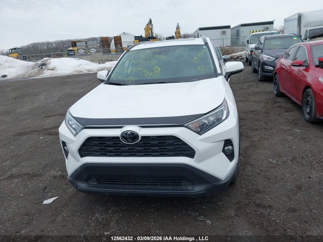 Aukcja sprzedaży 2021 Toyota Rav4, vin: 2T3R1RFV2MC209738, numer aukcji: 12562432