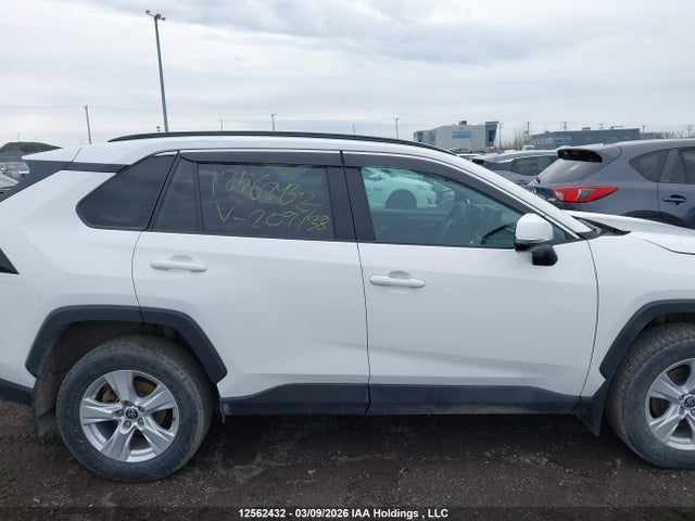 Aukcja sprzedaży 2021 Toyota Rav4, vin: 2T3R1RFV2MC209738, numer aukcji: 12562432