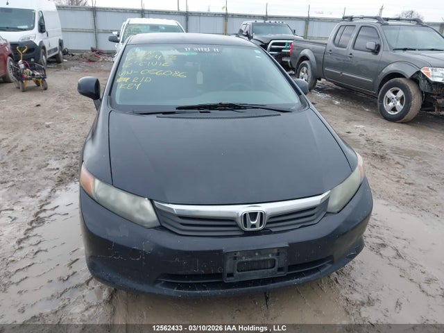 Продаж на аукціоні авто 2012 Honda Civic Lx, vin: 2HGFB2F41CH056086, номер лоту: 12562433