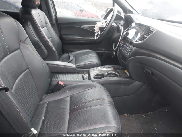 12562435 :رقم المزاد ، 5FNYF8H61PB502116 vin ، 2023 Honda Passport مزاد بيع