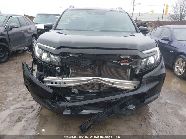 12562435 :رقم المزاد ، 5FNYF8H61PB502116 vin ، 2023 Honda Passport مزاد بيع