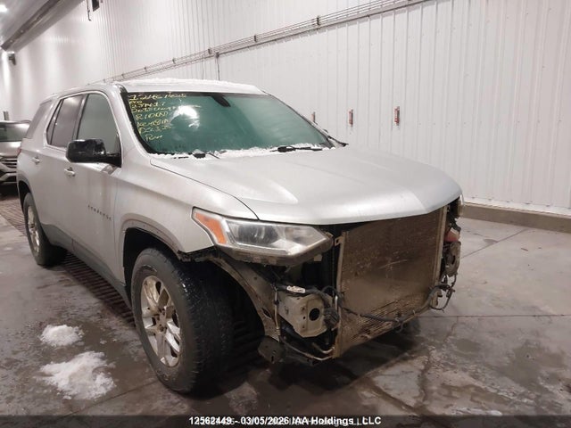 Chevrolet Traverse Ls 2018 1GNEVFKW0JJ239417 Image 17