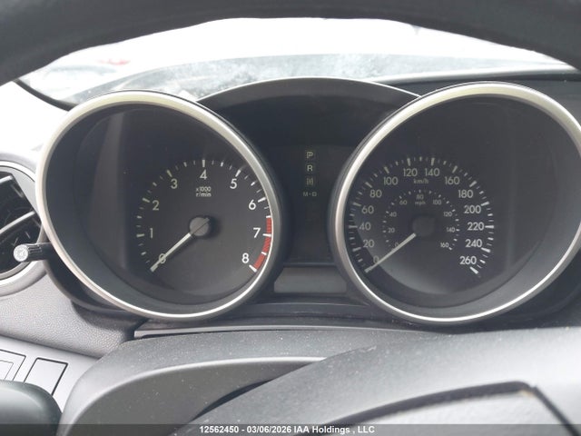 12562450 :رقم المزاد ، JM1BL1UF4B1435086 vin ، 2011 Mazda Mazda3 Gx مزاد بيع
