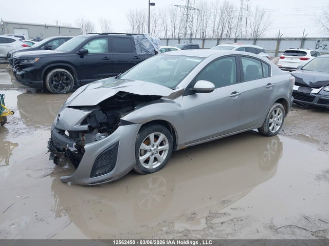 12562450 :رقم المزاد ، JM1BL1UF4B1435086 vin ، 2011 Mazda Mazda3 Gx مزاد بيع