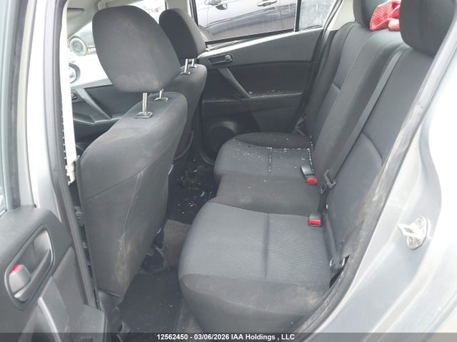 12562450 :رقم المزاد ، JM1BL1UF4B1435086 vin ، 2011 Mazda Mazda3 Gx مزاد بيع