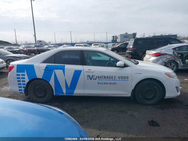 12562454 :رقم المزاد ، 4T1BD1FK1CU045579 vin ، 2012 Toyota Camry Hybrid/le/xle مزاد بيع
