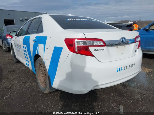 12562454 :رقم المزاد ، 4T1BD1FK1CU045579 vin ، 2012 Toyota Camry Hybrid/le/xle مزاد بيع