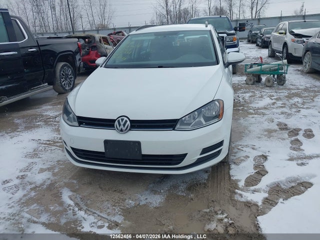 3VWA17AU2GM517381 Volkswagen Golf Sportwagen S