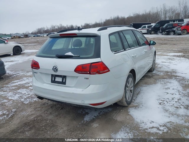 3VWA17AU2GM517381 Volkswagen Golf Sportwagen S